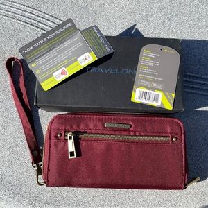 NWT Travelon wallet RFID protection clutch dark red burgundy maroon